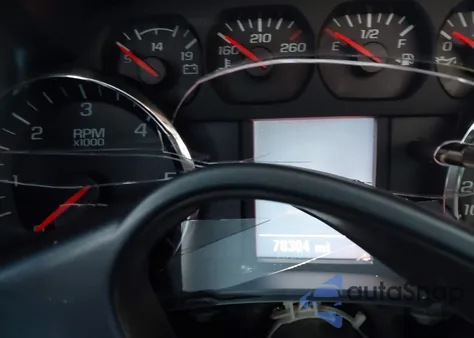 2018 Chevrolet Silverado C1500 Custom z USA, uszkodzony, nr VIN 3GCPCPEH2JG170306